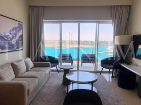 Sea view 2 Bedrooms in Address beach resort